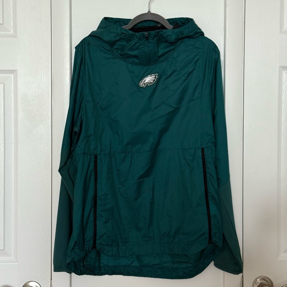 Nike Men’s Dark Green Philadelphia Eagles Windbreaker Jacket
